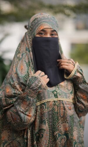 প্রিমিয়াাম সালাত লং খিমার